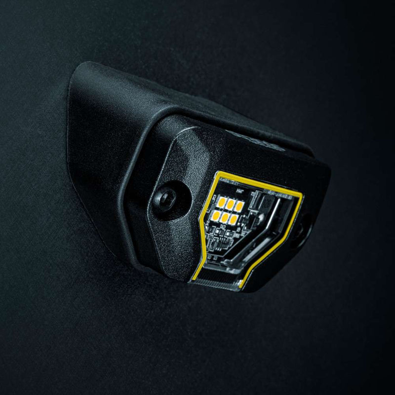 Strands Unity Rock Light oranža LED pozīcijas un darba lampa 340 lm, 10–32 V DC, Flood Beam, IP69K, melna korpusa izpildījumā