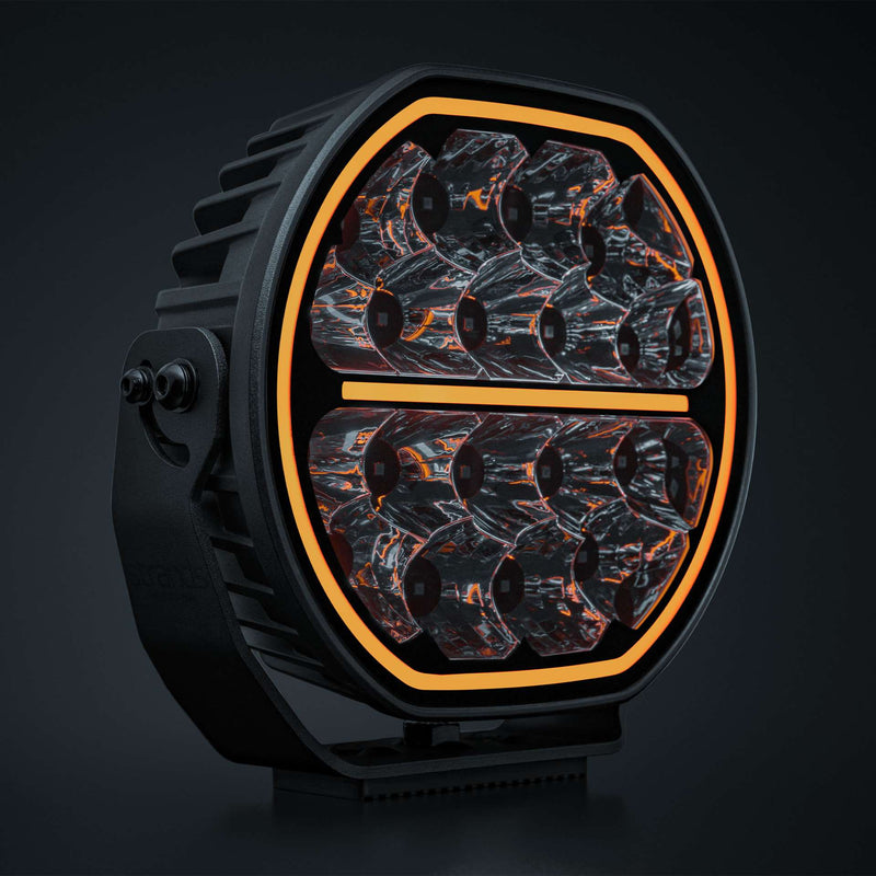 STRANDS BIG ENERGY 2.0 LED tālās gaismas lukturis, 132W, 12900Lm, 10–32V, 1lx pie 715m, E-mode/Xperience režīmi, balta/dzintarkrāsas pozīcijas gaisma, IP69K, 5700K, 3 gadu garantija
