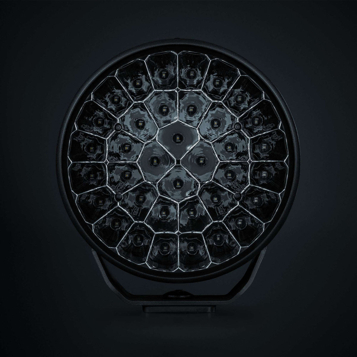 STRANDS 147W/13050lm BIG ENERGY RAW 9″ LED tālās gaismas lukturis IP69K