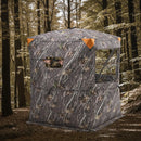 Jahipesa 2-3 inimesele soojusisolatsiooniga, statiiviga tool ja kandekott, kaasaskantav kamuflaaž telk, vastupidav pesa vaikse tõmblukuga ukse ja aknakujundusega, sobib hirve- ja kalkunijahiks.