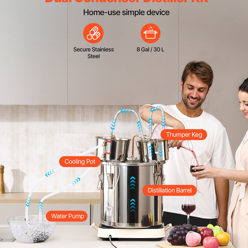 30L destilācijas aparāts ar iebūvētu termometru uz vāka un 8W ūdens cirkulācijas sūkni,  šo iekārtu var izmantot augļu vīnu, brendija, degvīna, viskija, etanola, ūdens un ēterisko eļļu destilācijai.