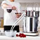 30L destilācijas aparāts ar iebūvētu termometru uz vāka un 8W ūdens cirkulācijas sūkni,  šo iekārtu var izmantot augļu vīnu, brendija, degvīna, viskija, etanola, ūdens un ēterisko eļļu destilācijai.