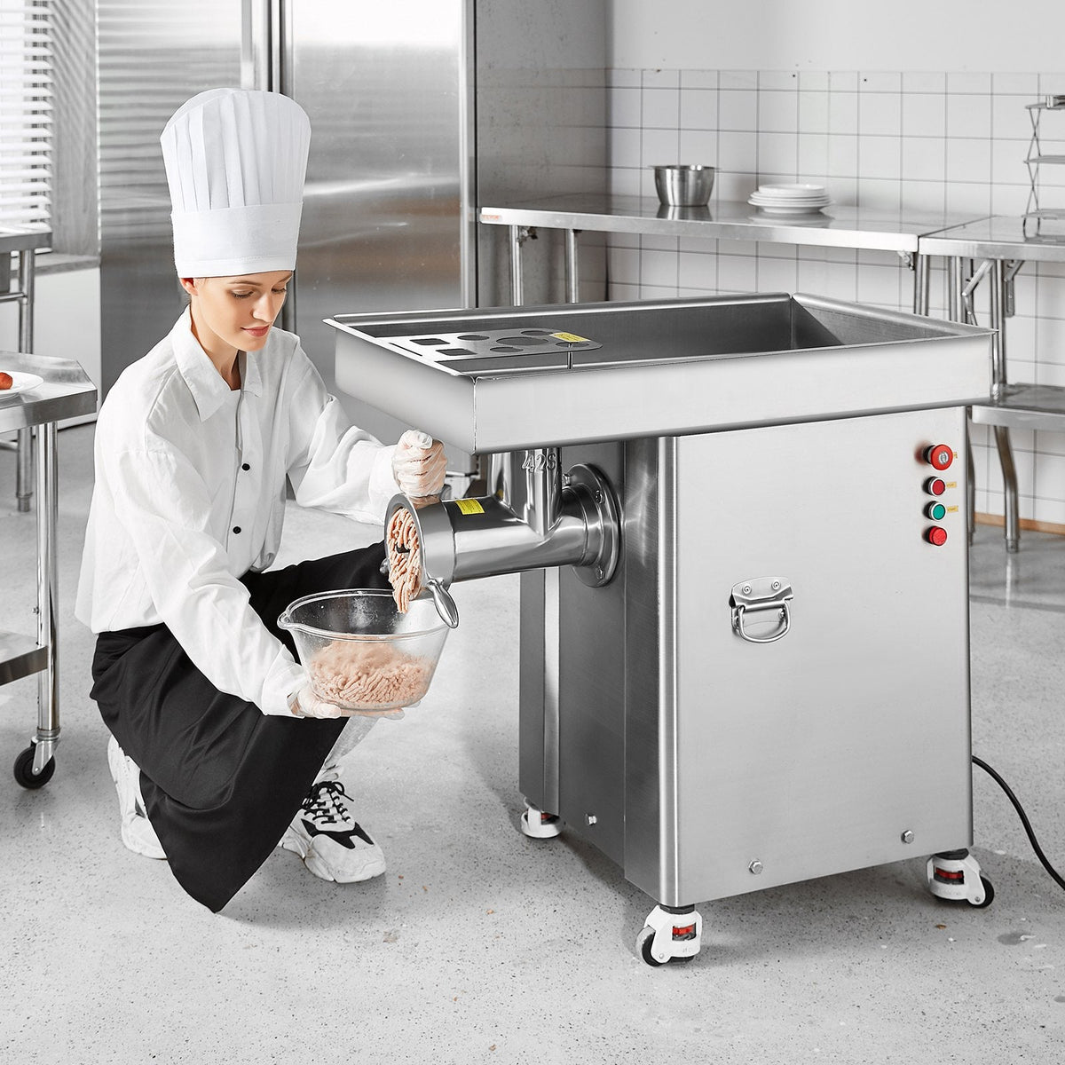 VEVOR komerciālā elektriskā gaļas maļamā mašīna,  16,6 kg/min