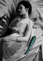 SESH application-controlled massage multifunction heated device from SESH AURORA collection,black colour,see description,discreet delivery in black package
