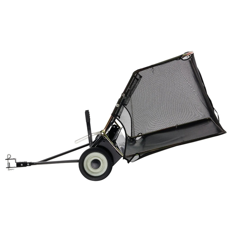 VEVOR piekabes tipa zāliena slaucītājs, 26,7 cm darba platums, 736 l liela savākšanas tvertne, regulējams slaucīšanas augstums, pastiprinātas konstrukcijas lapu un zāles savācējs ar iztukšošanas trosi, velkams zāles un gružu savācējs