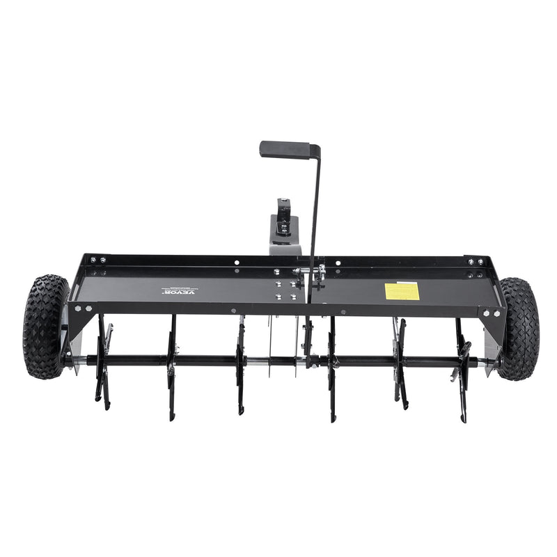 VEVOR piekabināms zāliena aerators 1016 mm ar universālu sakabi, zāliena aerācijas iekārta ar pārmaiņus izvietotām dzelzs tapām zālieniem, dārziem un saimniecībām