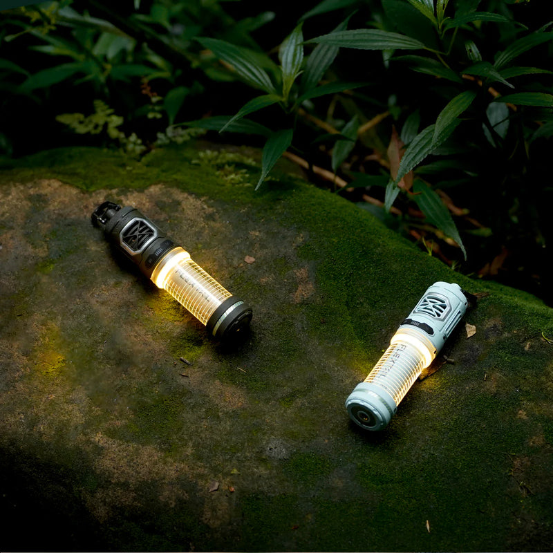 Flextail 2-in-1 portatīva moskītu atbaidīšanas ierīce ar iebūvētu apgaismojumu, kas ideāli piemērota kempingam, pārgājieniem un āra aktivitātēm.