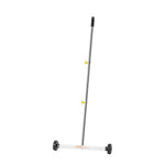 VEVOR magnētiskais savācējs ar riteņiem 43 cm, kravnesība 4,5 kg, viegls magnētiskais savākšanas rīks ar regulējamu rokturi naglu un skrūvju savākšanai garāžās un jumtu darbos