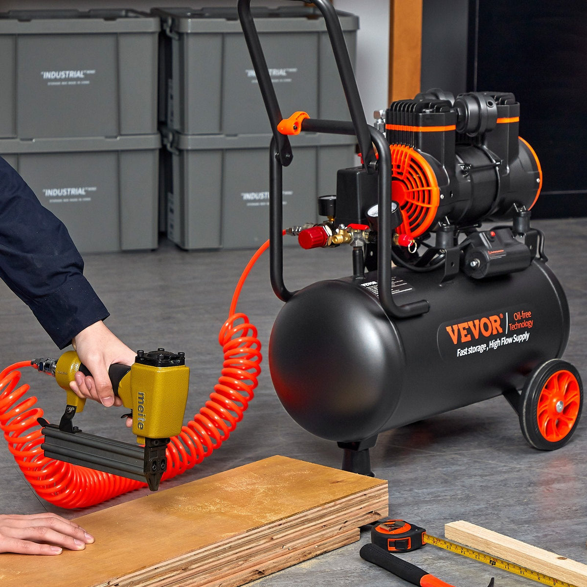 VEVOR gaisa kompresors 24 L, 1450 W, 3,35 CFM @ 90 PSI, maksimālais spiediens 116 PSI (8 bar)