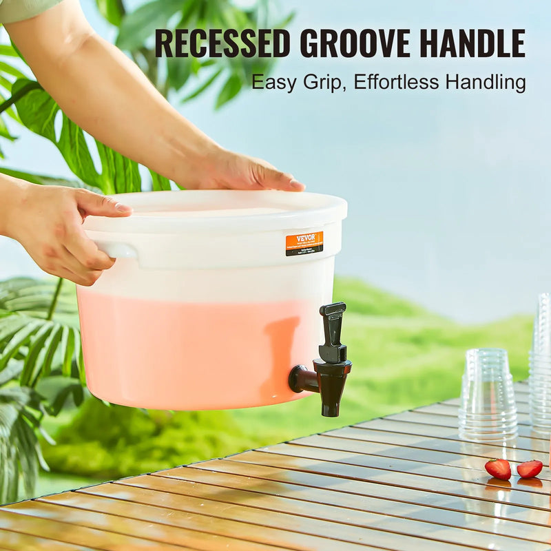 VEVOR dzērienu dozatori, 11,4 l plastmasas sulas dozatori ar krāniņu un vāku, piemēroti tējai, limonādei un ūdenim, restorāniem, viesnīcām un pasākumiem, 2 gab.