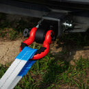 50 mm piekabes šakles sakabes uztvērējs ar D-veida gredzenu atgūšanai kravas automobiļiem un džipiem, 23,9 t slodzes izturība