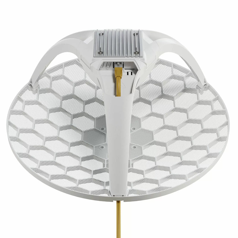 Цвет товара может отличаться от представленного на фотографии. Описание товара носит общий характер и не обязательно содержит все характеристики товара.  Mikrotik LHG LTE18 комплект Усилитель мобильного сигнала на открытом воздухе Белый