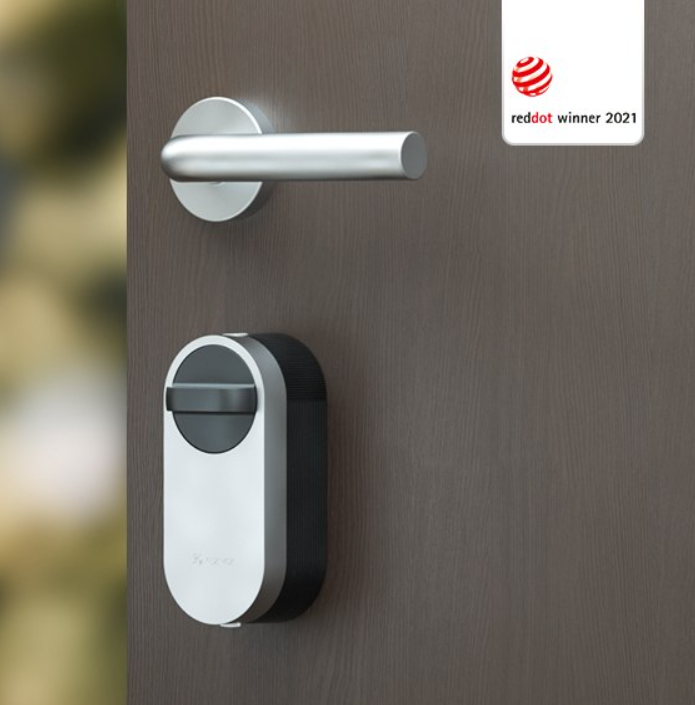EZVIZ DL01S Smart door lock with keypad and gateway