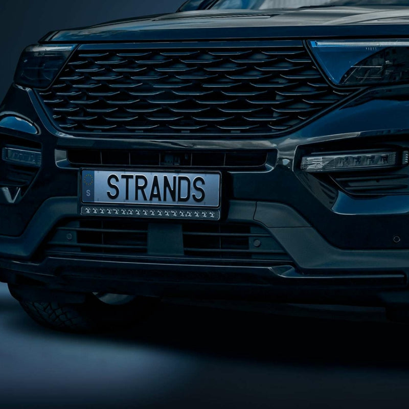 Derīgs TA_9-36V 7800Lm STRANDS(Zviedrija) LED numurzīmes rāmis ar iestrādātu LED bāru, kas spīd līdz 800m, premium kvalitāte, garantija 3 gadi, auksti balta gaisma 5000K