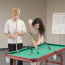 VEVOR salokāms biljarda galds 140 cm, pārnēsājams un vietu taupošs spēļu komplekts, komplektā bumbas, kijas, trijstūris, krīts un birste, brūns ar zilu audumu, piemērots ģimenes atpūtai un spēļu istabai