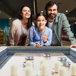 VEVOR šaflborda galds 2-vienā ar boulinga spēli, 2,74 m LED apgaismots šaflborda galds ģimenes spēļu telpai ar skrāpējumiem izturīgu spēles virsmu, kājām, 8 ripām, boulinga komplektu, vasku un birsti