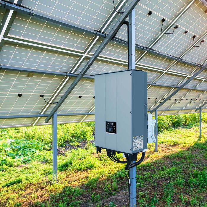 3 KW ühefaasiline võrguinverter. "Verified by Distribution Grid", registreeritud kui V-TAC Exports Limited VT-6603110, saadaval valikuliselt. Kümme aastat garantiid. IP66