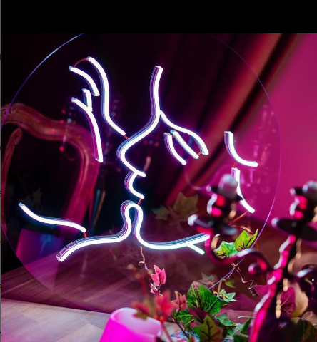 Neon LED sign "love circle"