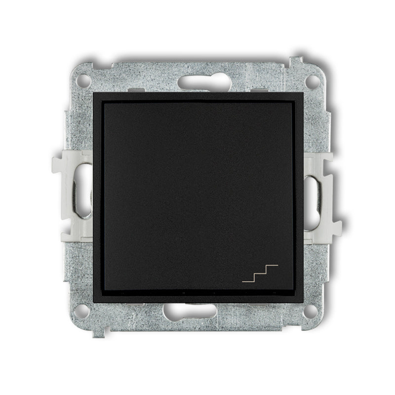 Автоматический выключатель MINI, з/у, IP20/IP44, черный