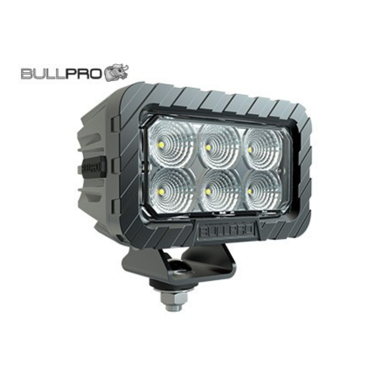 BULLPRO – LED arbetsbelysning, 60 W / 5000 lm, 12–48 V, IP68, ADR, CISPR25 klass 5, smal ljusbild (spot), 126×102×70 mm