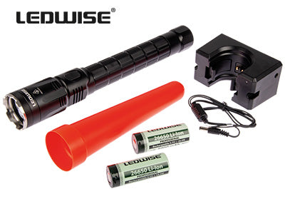 LEDWISE 12V LED professionaalne taskulamp, must, CREE XP-L HD, 930lm, 47440cd, ulatus 430m, spetsiaalselt mõeldud kasutamiseks ametiasutustele: politsei, piirivalve, lennujaama personal jne.