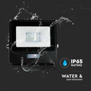10W(735Lm) LED-strålkastare med PIR-sensor, V-TAC SAMSUNG, 5 års garanti, IP65, svart, varmvitt ljus 3000K