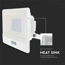 30W(2340Lm) LED prožektors ar PIR sensoru, V-TAC SAMSUNG, IP65, garantija 5 gadi, balts, auksti balta gaisma 6500K