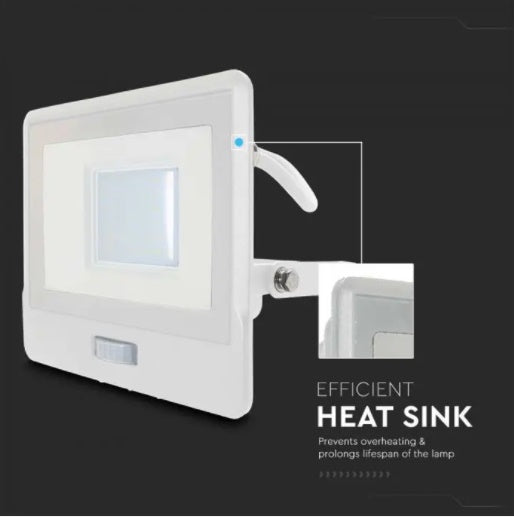30W(2340Lm) LED Spotlight V-TAC SAMSUNG with PIR sensor, warranty 5 years, IP65, white, cold white light 6500K