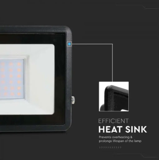 30W (2340Lm) LED V-TAC SAMSUNG-strålkastare, 5 års garanti, IP65, svart, kallvit 6500K