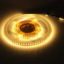 Pris per 1m_8W/m(800Lm/m) 0.66A/m 120 LED Tape, V-TAC, vattentät IP20, 12V, kallvitt ljus 6500K