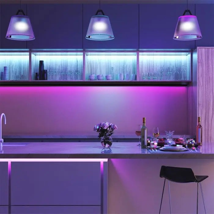 AKCIJA_Cena par 1m_7W/m(900Lm/m) 60 LED Lente, V-TAC, ūdensnedroša IP20, 12V, RGB krāsaina