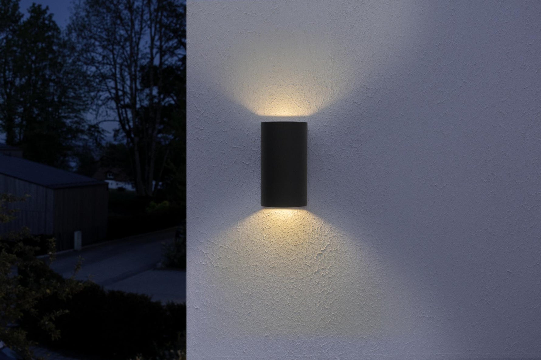 11.5W(700Lm) LEDVANCE LED Fasādes gaismeklis, IP44, balts, garantija 5 gadi, silti balta gaisma 3000K