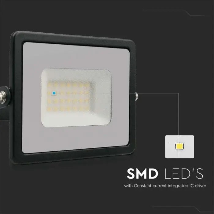 30W(2510Lm) LED-strålkastare, V-TAC, IP65, svart, kallvitt ljus 406500K