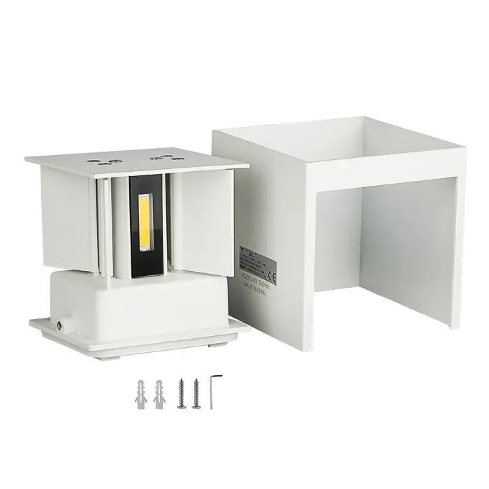 SUPERAKCIJA_5W(700Lm) LED BRIDGELUX sienas gaismeklis, V-TAC, IP65, balts, kvadrāta, silti balta gaisma 3000K