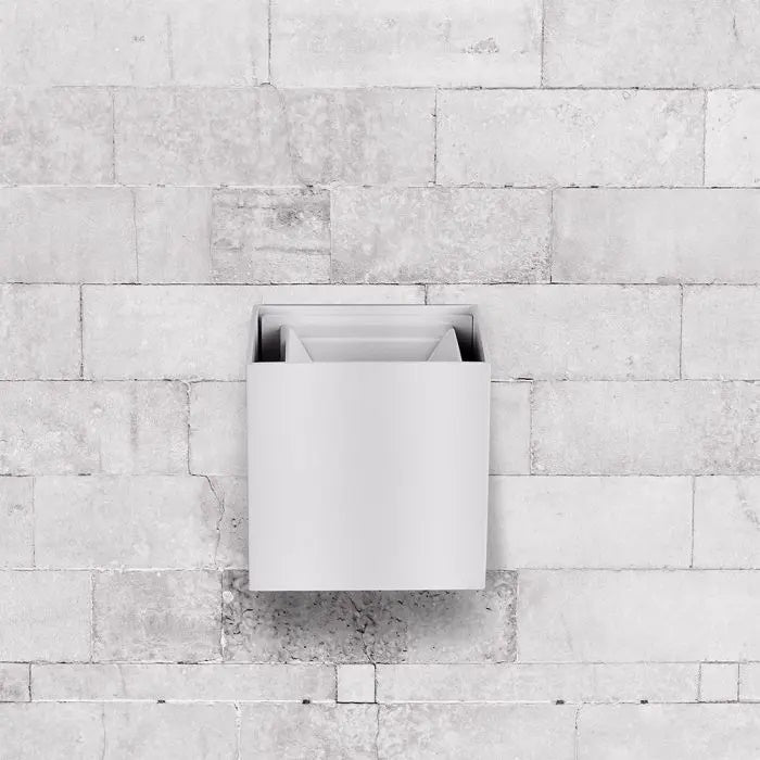 11W(1360Lm) LED BRIDGELUX seinavalgusti, V-TAC, IP65, valge, soe valge valgus 3000K