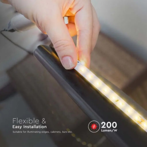 Pris per 1 m_4W/m(800Lm/m) 24V 90 SMD LED-strip, IP20, 5m, 10mm rulle, kallvit 6400K