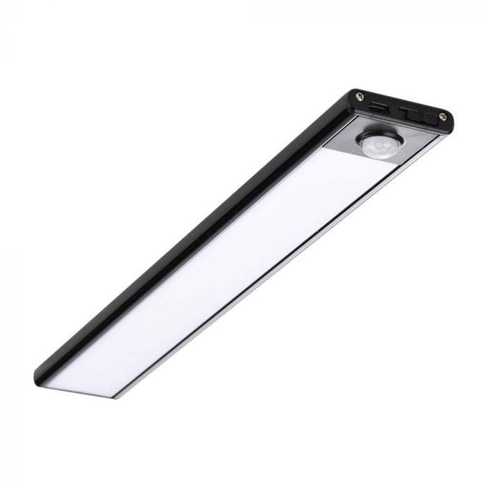 1,5W(110Lm) LED-skåparmatur med PIR-sensor, IP20, svart, varmvitt ljus 3000K