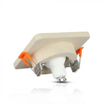 GU10 infälld gipsram/armatur, kvadratisk, offwhite/krom, 100x100x40mm, infälld. Storlek: 3,5 mm Ø80 mm, V-TAC