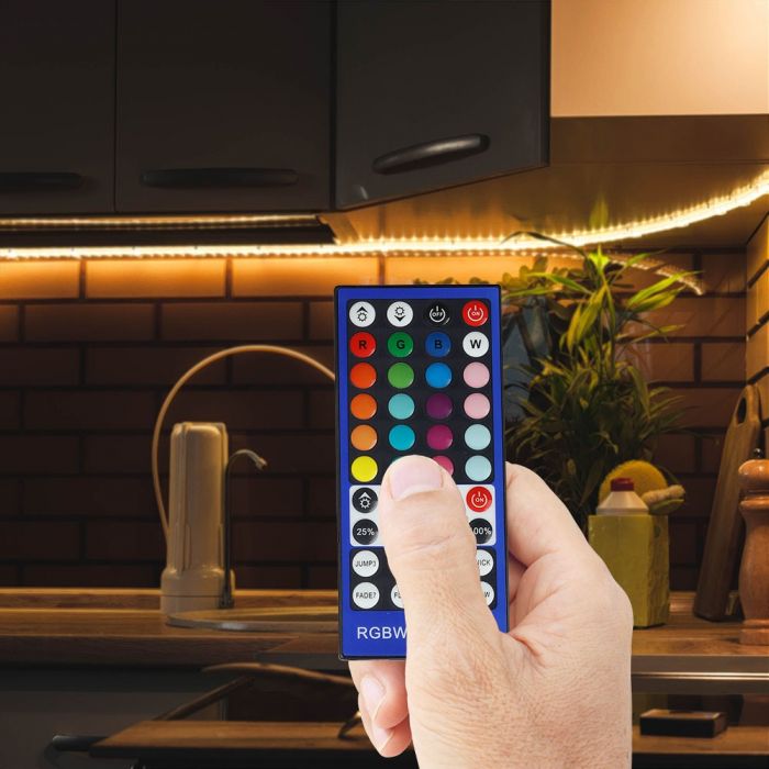 RGB+valge LED-riba kontroller koos kaugjuhtimispuldiga, IR-juhtimine, V-TAC