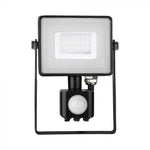 30W(2400Lm) LED-strålkastare med PIR-rörelsesensor, V-TAC SAMSUNG, IP65, 5 års garanti, svart hölje, varmvitt ljus 3000K