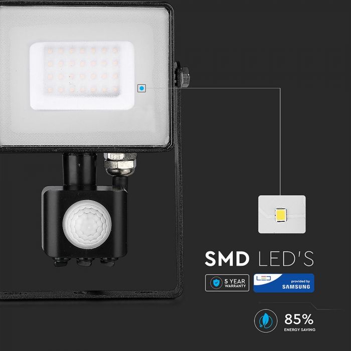30W(2400Lm) LED-strålkastare med PIR-rörelsesensor, V-TAC SAMSUNG, IP65, 5 års garanti, svart hölje, varmvitt ljus 3000K