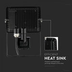30W(2400Lm) LED-strålkastare med PIR-rörelsesensor, V-TAC SAMSUNG, IP65, 5 års garanti, svart hölje, varmvitt ljus 3000K