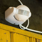 Infrasarkanais kustības sensors, balts, regulējams laiks un LUX, Max 300W LED, IP44,   360°, V-TAC