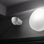 Infrasarkanais kustību sensors, balts korpuss, pielāgojams stūriem,  Max 600W LED,  180°, IP65, V-TAC
