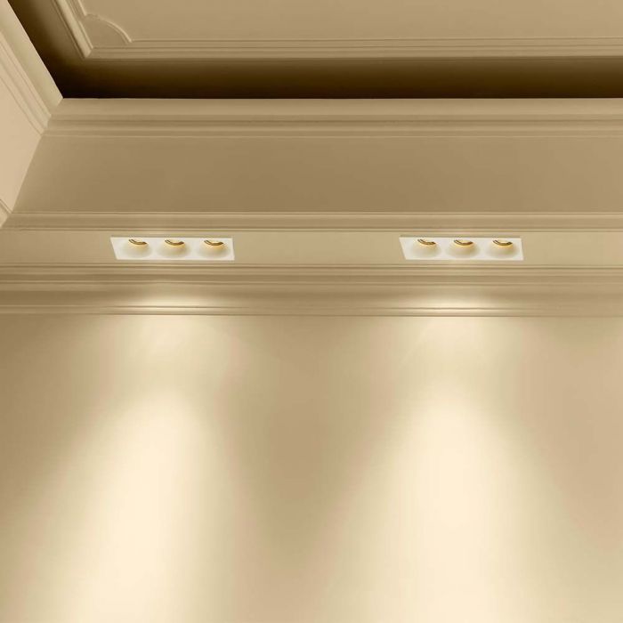 GU10 infälld gipsram/armatur för 3 glödlampor, kvadratisk, vit, 280x100x40mm, infälld. storlek 285x105mm, V-TAC