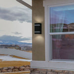 V-TAC Facade lampram med 2xGU10 LED-lampor (glödlampor ingår ej), svart, IP44