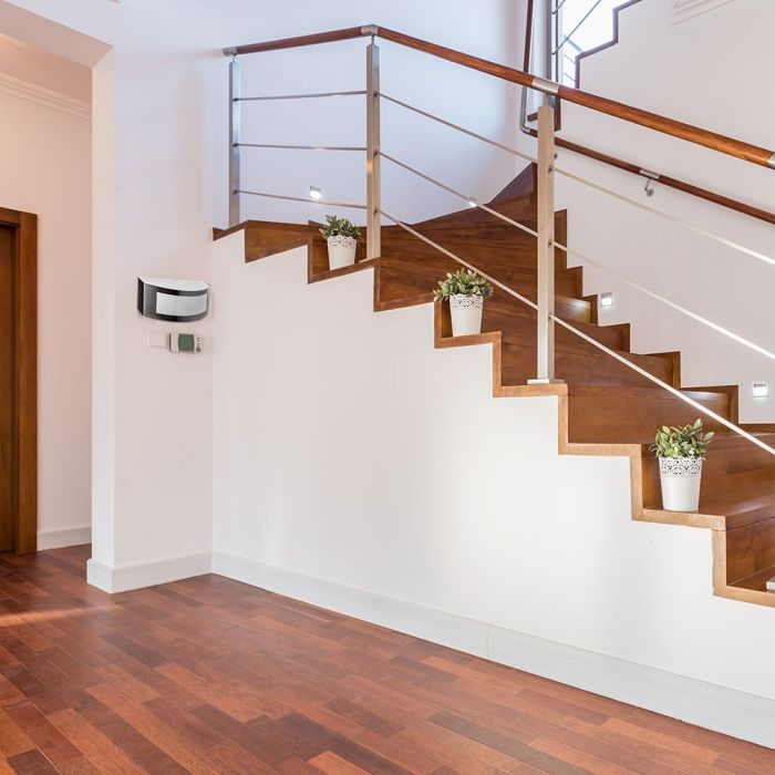 V-TAC Fasādes lampas karkass ar 2xE27 LED spuldzēm (spuldzes nav iekļautas), melns, IP44