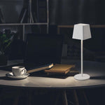 2W(200Lm) LED-bordslampa, V-TAC, IP54, dimbar, vit, varmvitt ljus 3000K