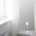 2W(200Lm) LED-bordslampa, V-TAC, IP54, dimbar, vit, varmvitt ljus 3000K