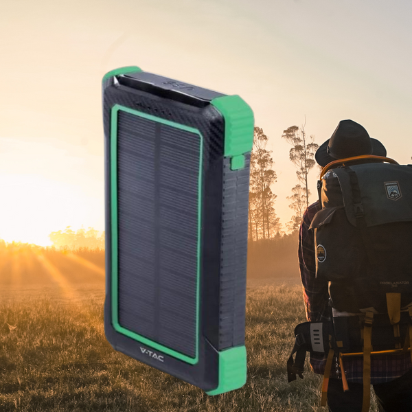 10000mAh (37Wh) solar wireless charging power bank with built-in flashlight. 2x USB-A outputs for charging various devices.